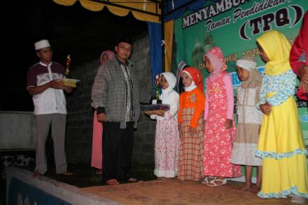 Kegiatan STQ Desa Oleh Karang Taruna 