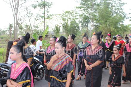 Prosesi Adat Nyongkolan